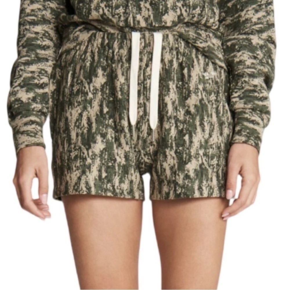 Rag & Bone city camo sweatshorts green size small